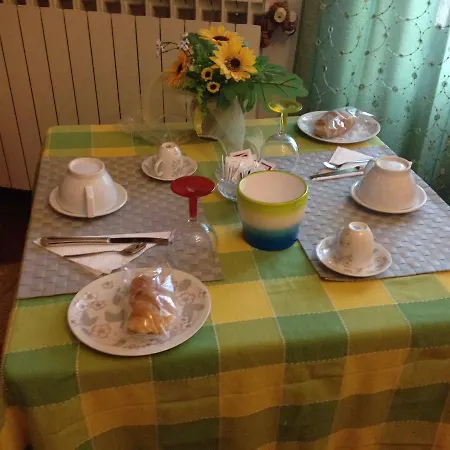 Alexander Bed & Breakfast *
